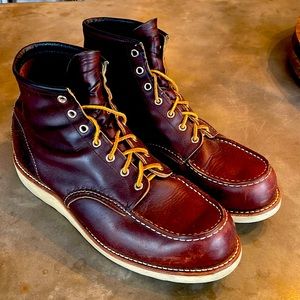 Awesome slightly used Classic Moc 8138 in Briar Oil-Slick Leather.